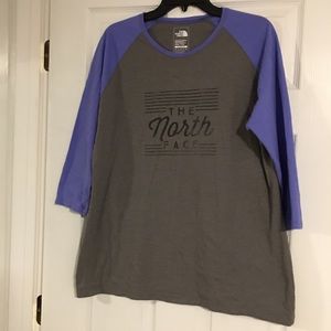 Ladies XXL North Face 3/4 sleeve shirt